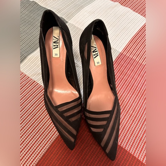 Zara pumps - Picture 1 of 3